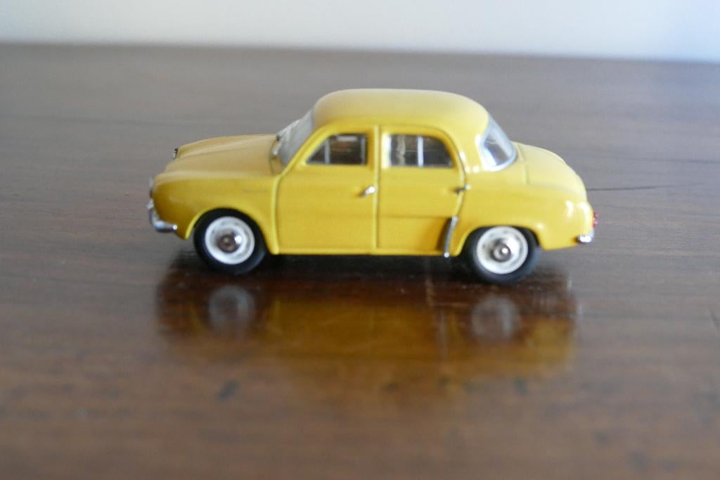 Miniatures Renault Dauphine, Enlèvement ou Envoi, Utilisé, Autres marques