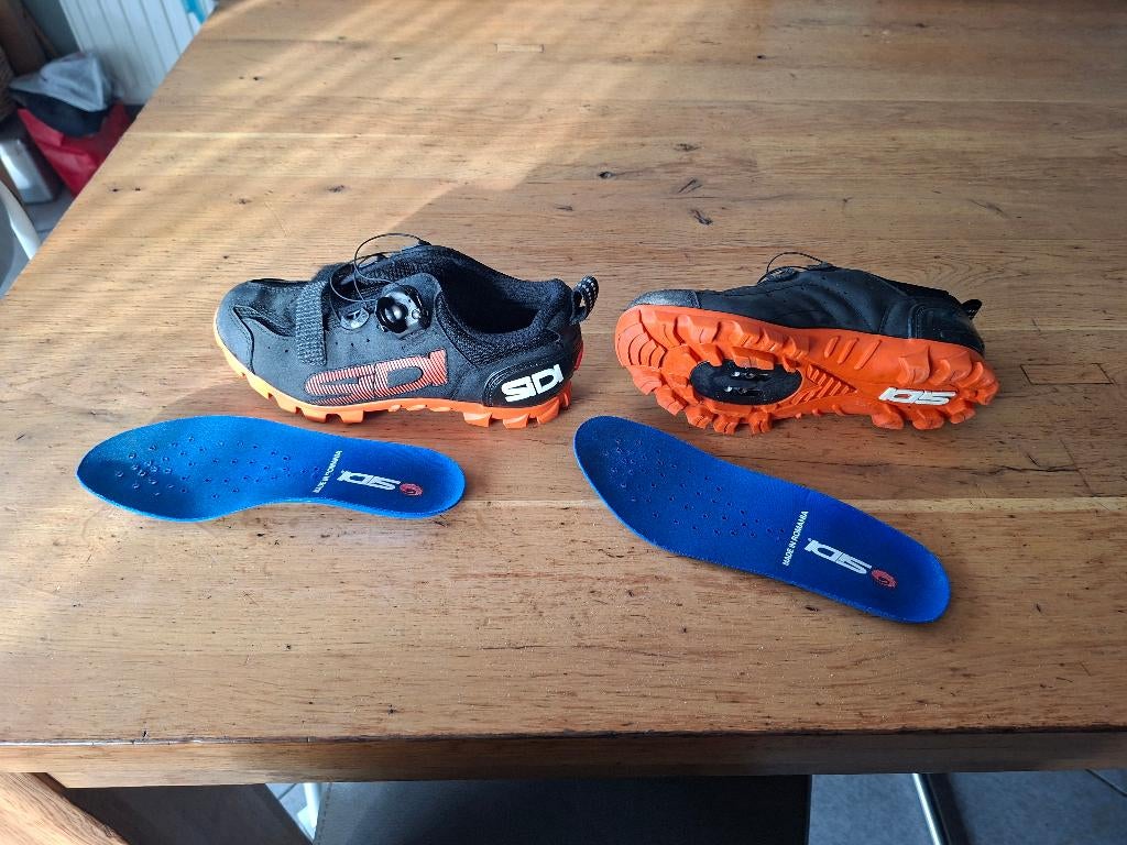 Mountainbike schoenen SIDI maat 39 (nieuwstaat), Fietsen en Brommers, Ophalen, Kinderen, SIDI, M