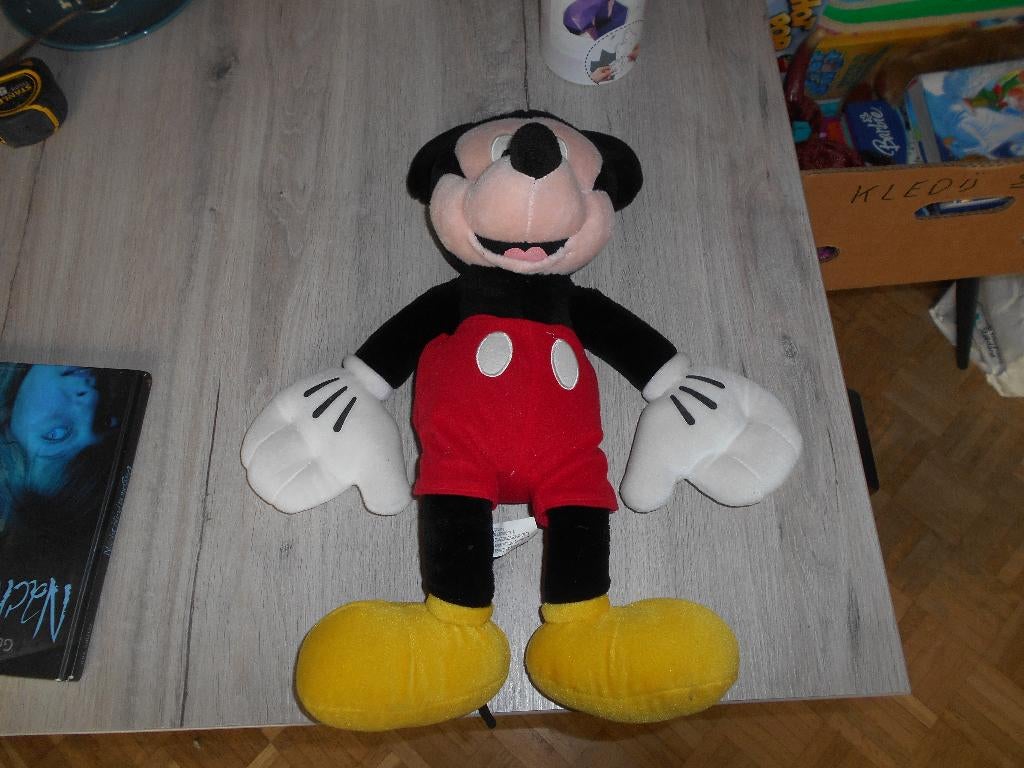 groot knuffel van mickey mouse 50 cm, Verzamelen, Ophalen of Verzenden, Mickey Mouse, Zo goed als nieuw, Knuffel