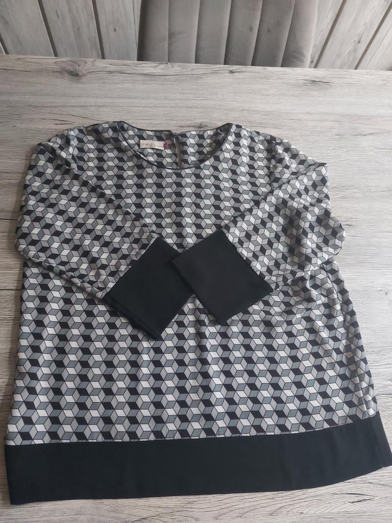 Blouse Melvin taille 42 neuve, Vêtements | Femmes, Blouses & Tuniques, Melvin, Enlèvement, Neuf, Taille 42/44 (L)