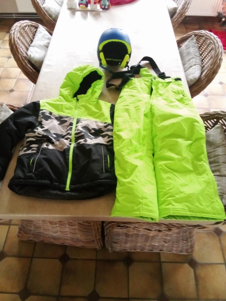 Bijna nieuwe skikleding, Enlèvement