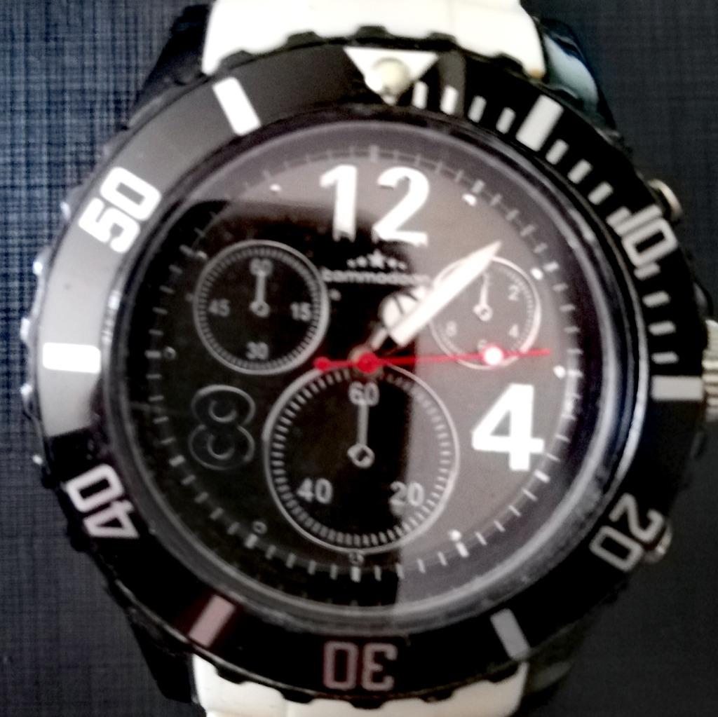 Montres pour femmes (3), Bijoux, Sacs & Beauté, Montres | Femmes, Montre-bracelet, Enlèvement ou Envoi, Synthétique, Utilisé