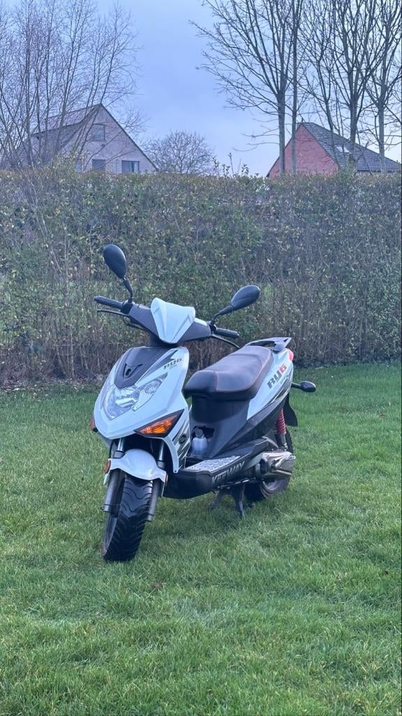 Keeway RY6 50cc, Vélos & Vélomoteurs, Cyclomoteurs | Marques Autre, Comme neuf, Classe B (45 km/h), Enlèvement