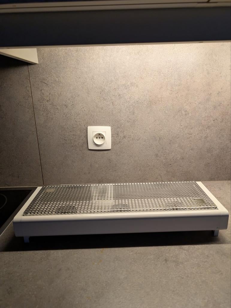 Schotelwarmer Brabantia wit, Ophalen of Verzenden, Gebruikt