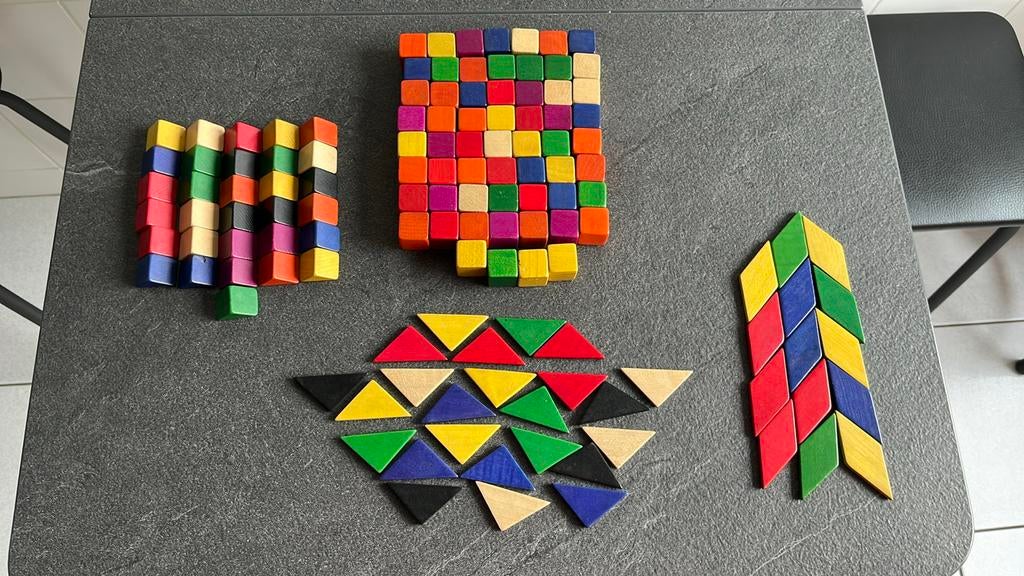 Educatieve  gekleurde houten blokken, Kinderen en Baby's, Speelgoed | Bouwstenen, Ophalen, Zo goed als nieuw