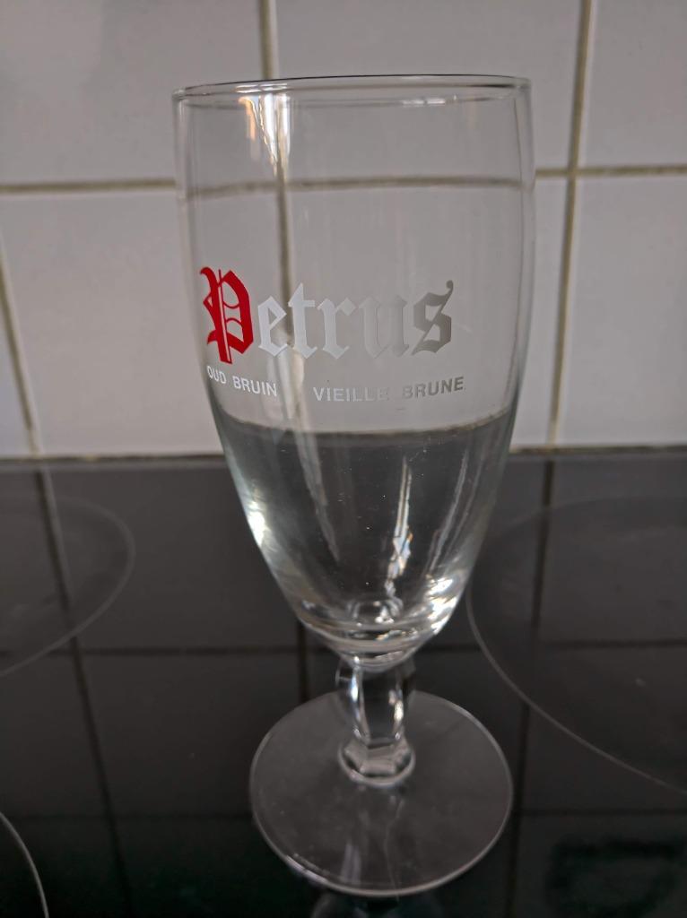 GLAS PETRUS TE KOOP, Verzamelen, Ophalen of Verzenden, Zo goed als nieuw, Bierglas