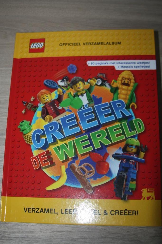 LEGO Officieel verzamelalbum , compleet 140 , Delhaize kaart, Autres supermarchés, Enlèvement ou Envoi