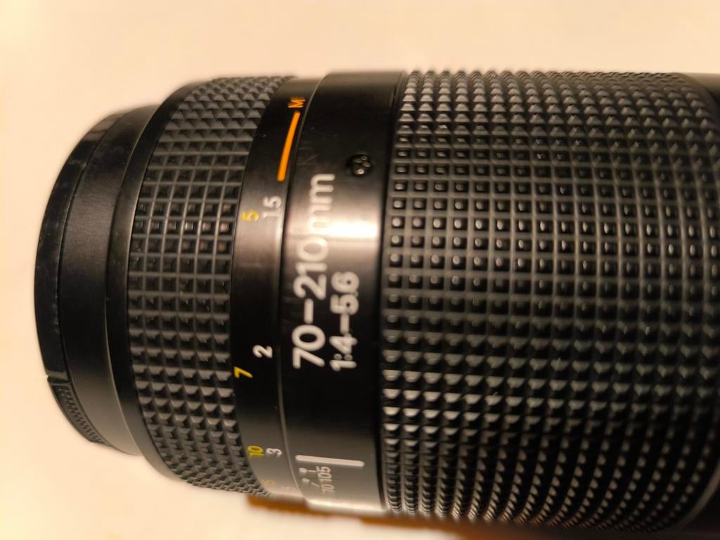 Nikon 70-210 AF Nikkor, Enlèvement