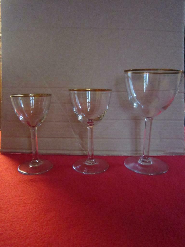 29 verres anciens en semi cristal, Enlèvement, Comme neuf