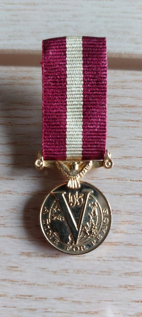 Herdenkingsmedaille voor vredesherstel, Verzamelen, Ophalen of Verzenden