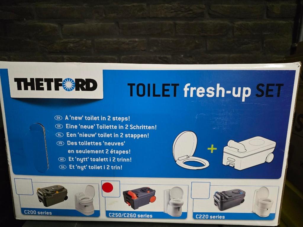 Thetford Toilet fresh-up SET Nieuw normaal 185 €, Ophalen of Verzenden, Nieuw