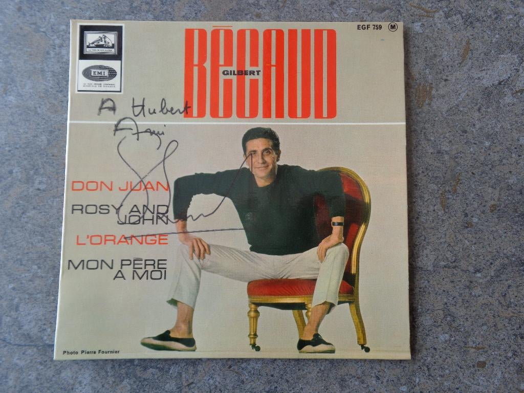 Toewijding Gilbert Bécaud op platenhoes, Ophalen