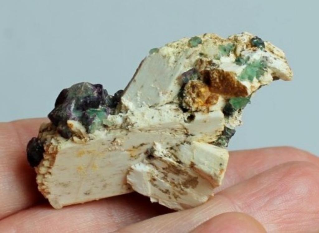 ORTHOKLAAS avec FLUORITE d'Erongo en NAMIBIE, Enlèvement ou Envoi, Minéral