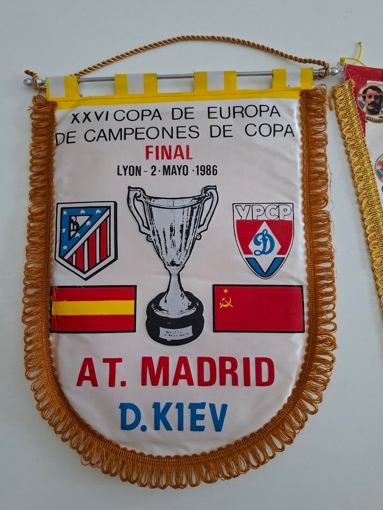 1 bannière vintage de l'Atlético de Madrid, Enlèvement ou Envoi, Comme neuf