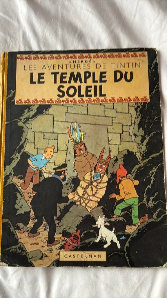 Temple du soleil, Gelezen, Ophalen of Verzenden, Meerdere stripboeken, Herge