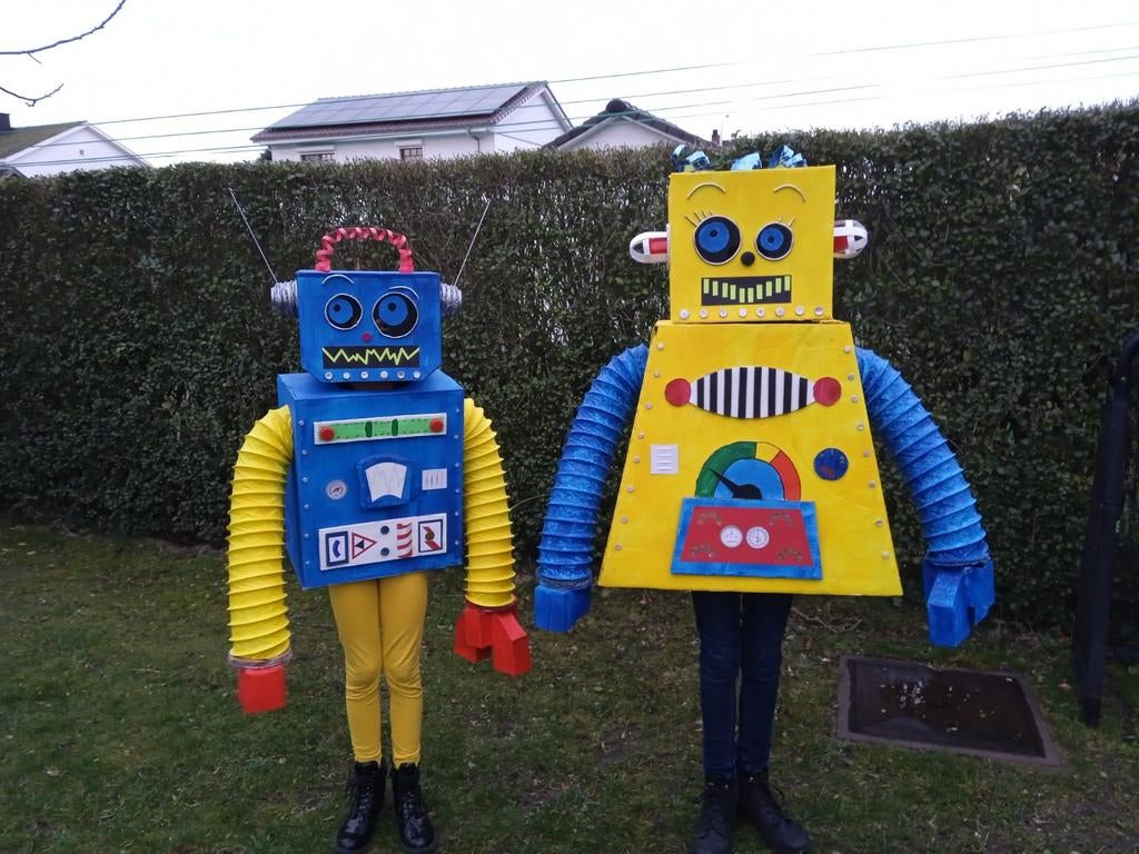 Masked Singer Robots, Ophalen, Gebruikt