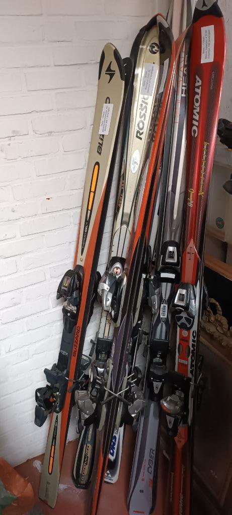 Partij skies(18)-schoenen(20)-snowboardboots(8), Enlèvement