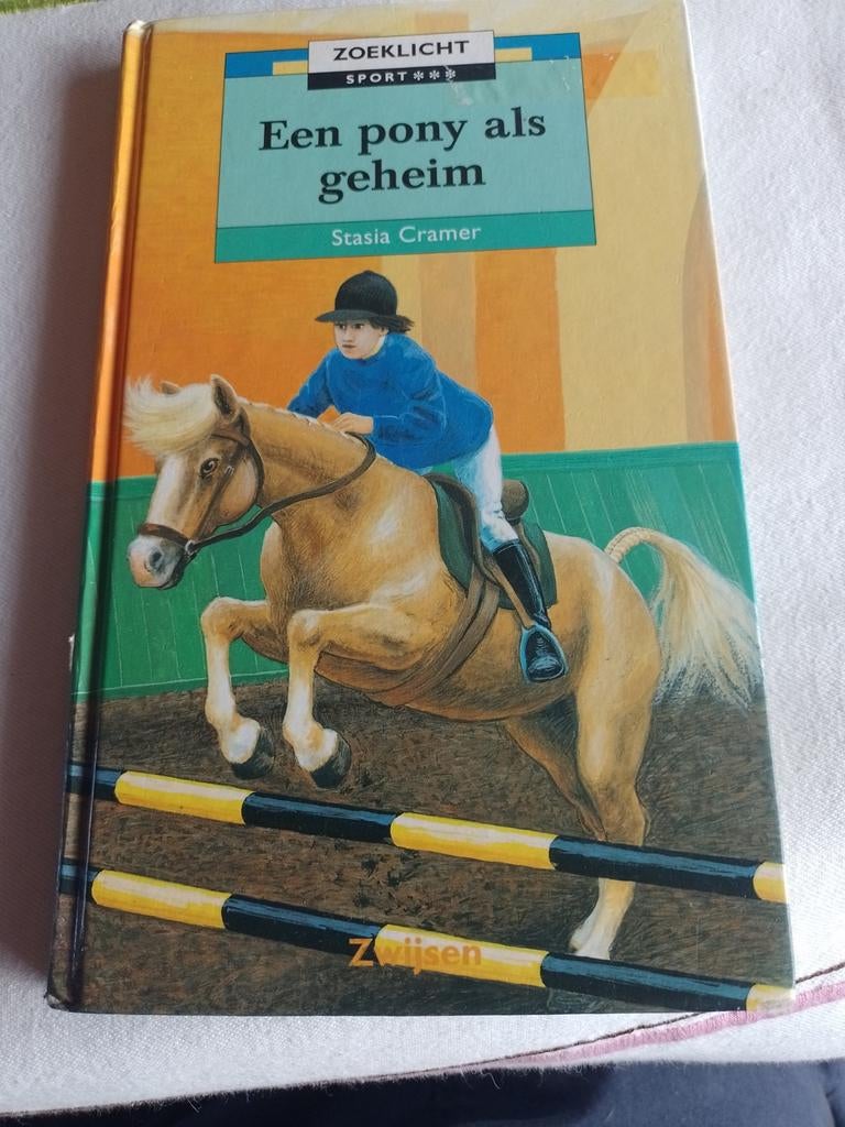 Stasia Cramer - Een pony als geheim, Enlèvement ou Envoi, Comme neuf, Stasia Cramer