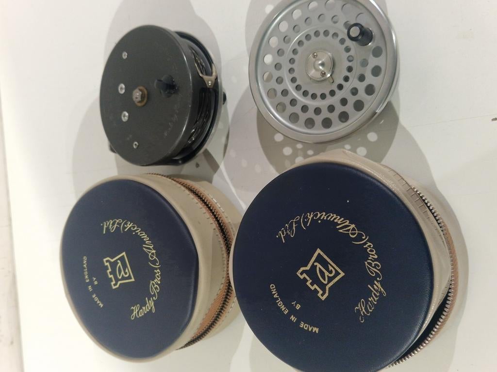 Hardy Marquis 8/9 , 2 reel pouches en reserve spoel en lijn, Ophalen of Verzenden, Gebruikt