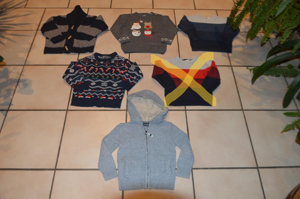 Pulls  garçon T98 ou 2/3ans Très bon état à 3€ pièce!, Garçon, Enlèvement ou Envoi, Pull ou Veste, Comme neuf