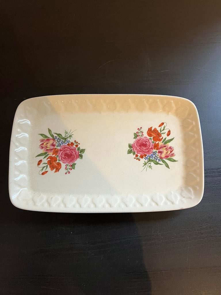 Assiette ancienne en porcelaine, Enlèvement