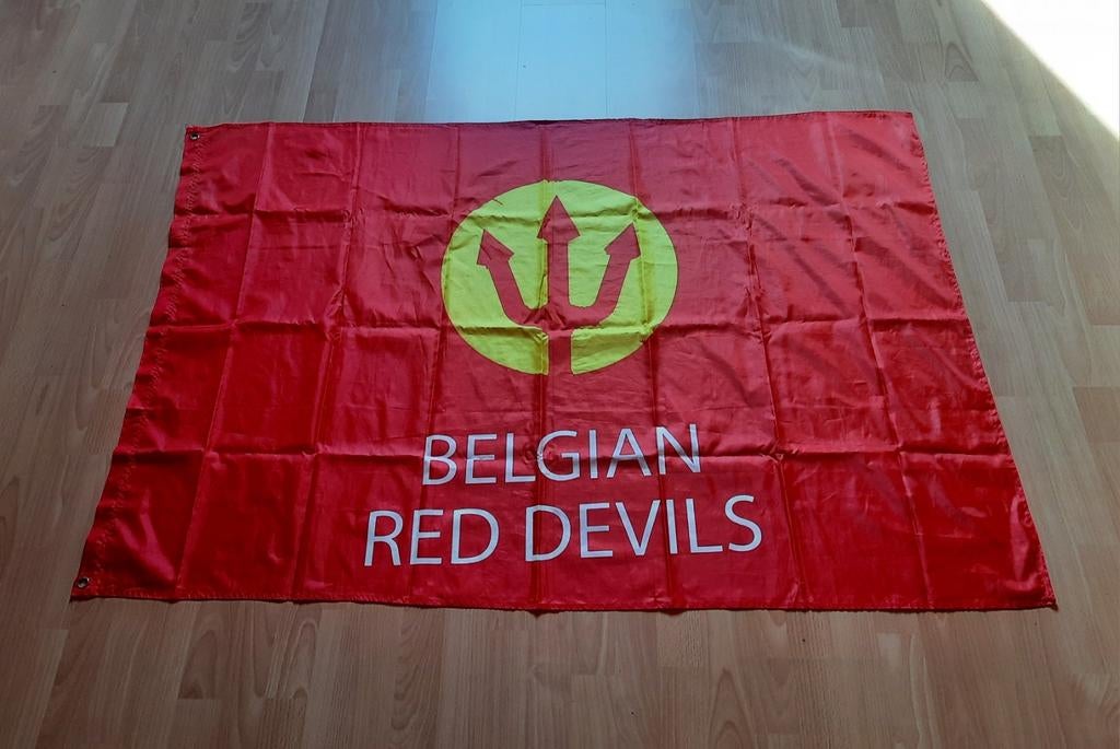 Grand drapeau - Diables rouges belges, Enlèvement ou Envoi, Comme neuf, Autres types