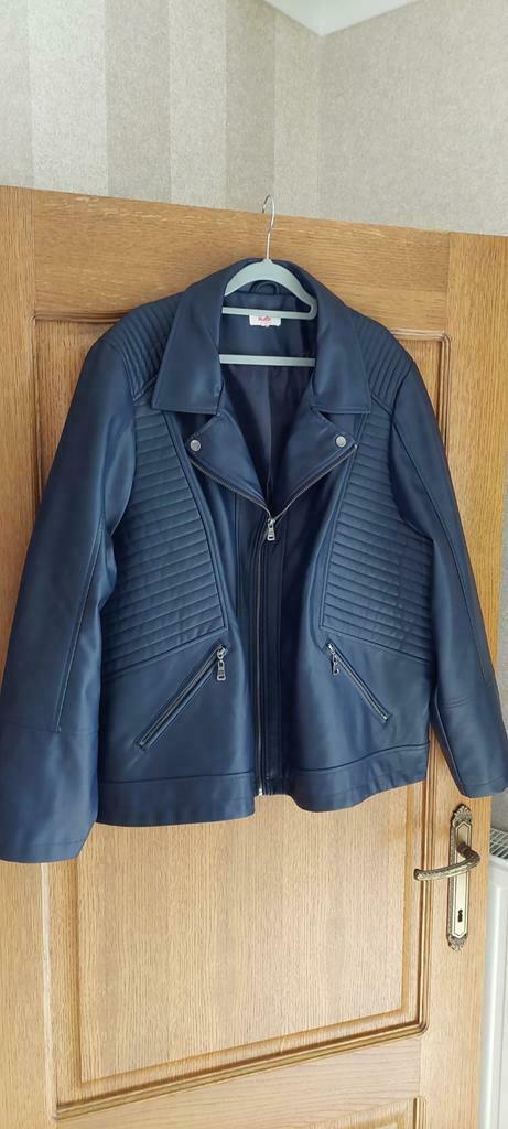 Veste en similicuir pour femme 50/52 - Neuf, Enlèvement ou Envoi, Neuf, Bleu