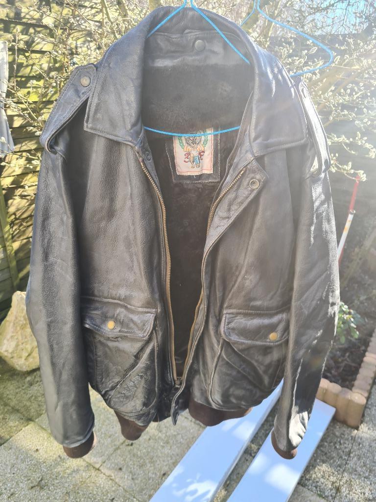 Blouson en cuir véritable + doublure taille L, Enlèvement ou Envoi, Porté, Taille 52/54 (L)