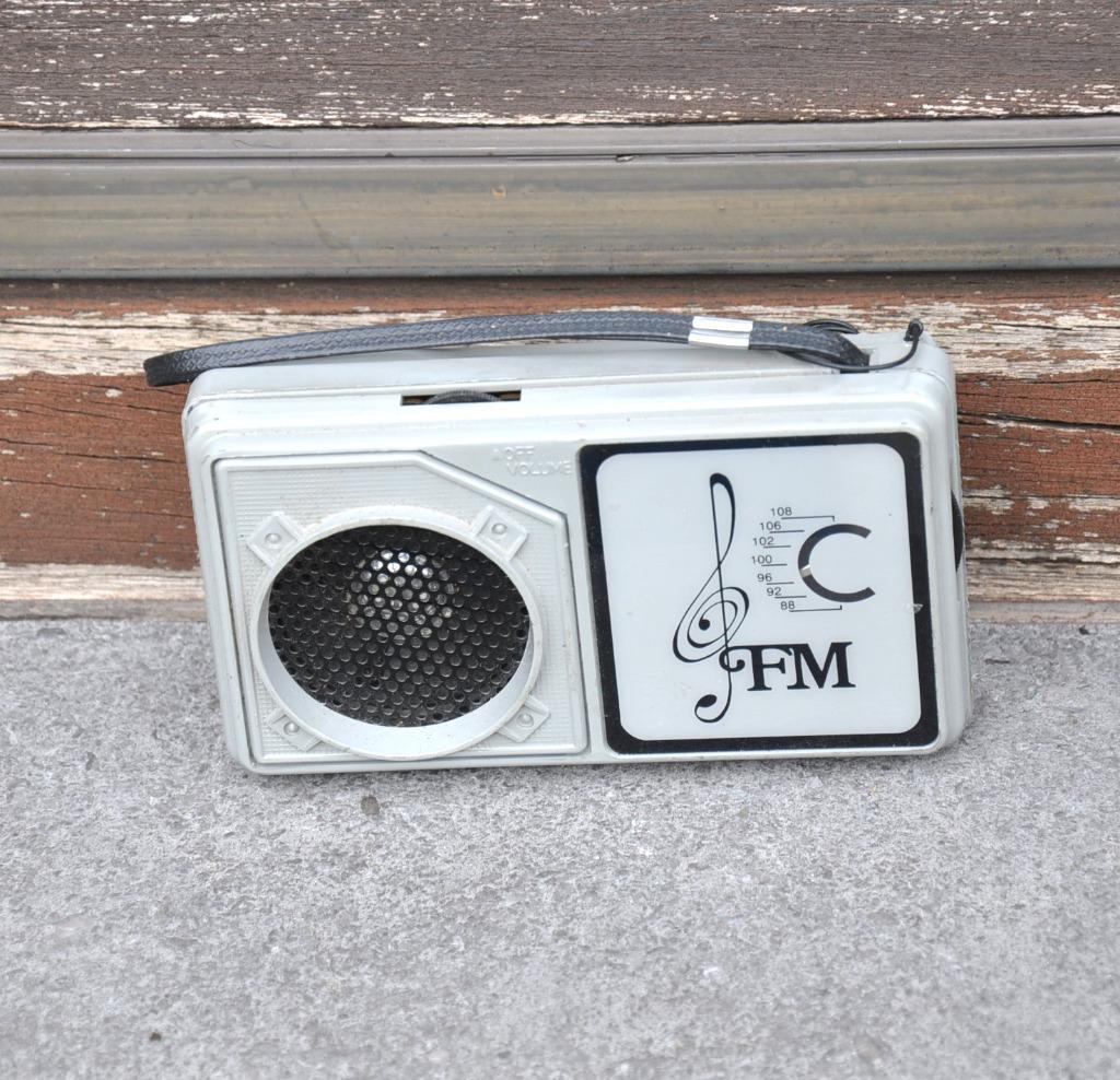 radio transistor fm auronova, Ophalen of Verzenden, Gebruikt, Radio