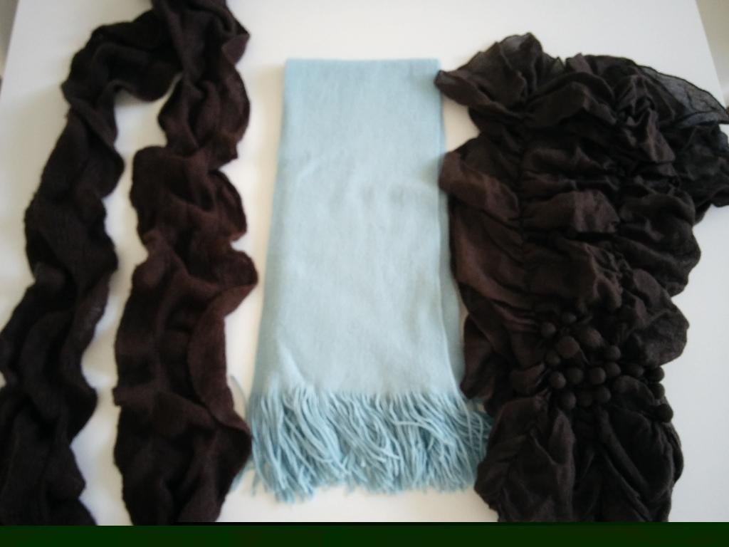Wintersjaal, elk €2, Kleding | Dames, Ophalen of Verzenden, Zo goed als nieuw, Maat 36 (S), Sjaal
