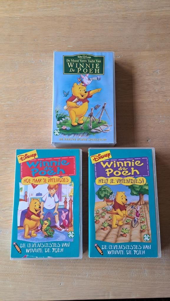 Lot van 3 video's van Winnie de Poeh, Cd's en Dvd's, Ophalen of Verzenden, Gebruikt, Kinderprogramma's en -films, Tekenfilm
