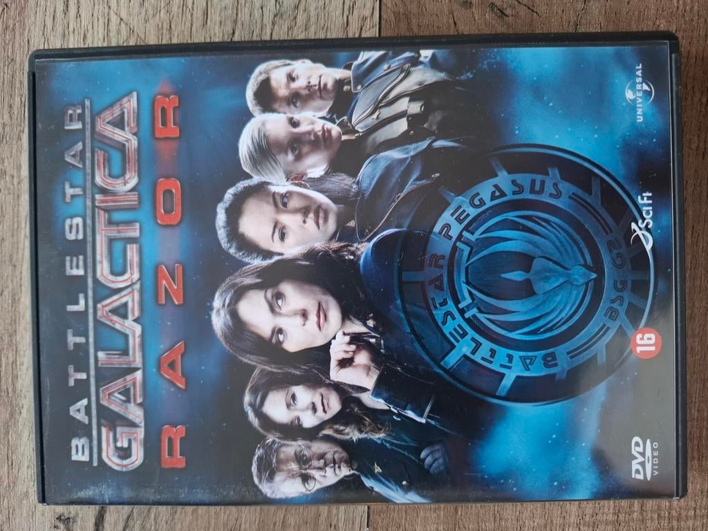 Battlestar Galactica Razor, Verzenden, Zo goed als nieuw