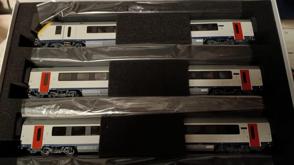 Ls models 93050 I11 set neuf nieuwe, Enlèvement ou Envoi