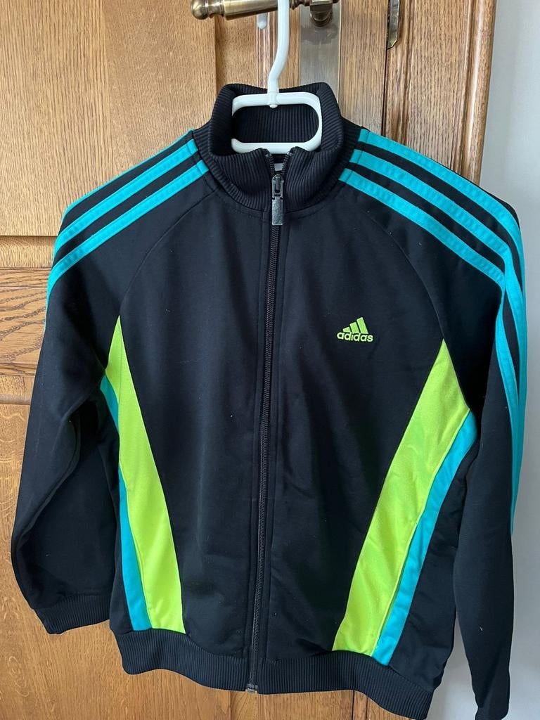 Adidas trainingsvest, Enlèvement, Utilisé