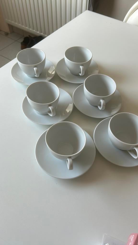Koffueservies 6 personen, Enlèvement
