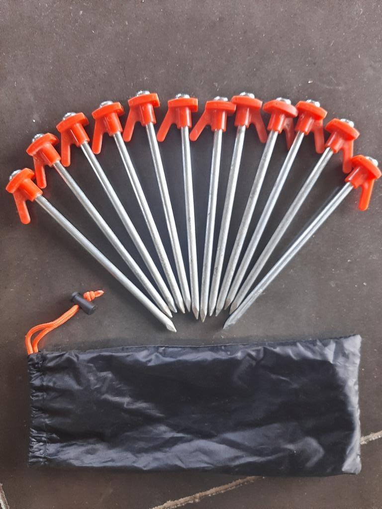 Piquets de tente renforcés, Enlèvement, Comme neuf