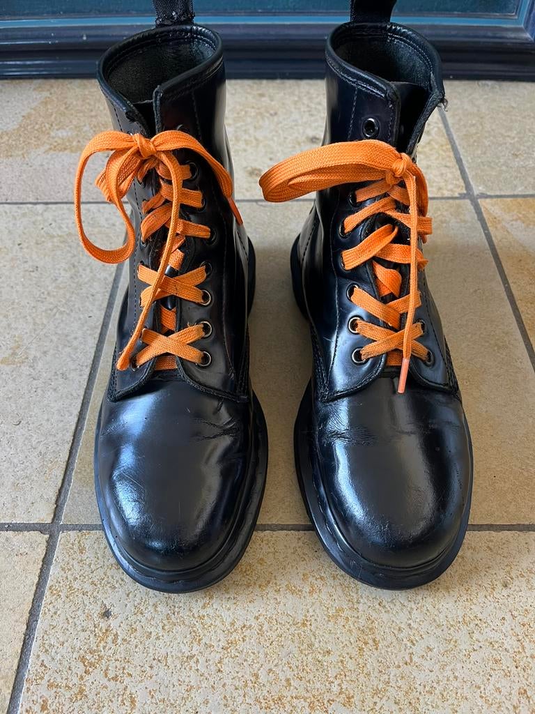 Boots Dr Martens, Enlèvement ou Envoi, Comme neuf