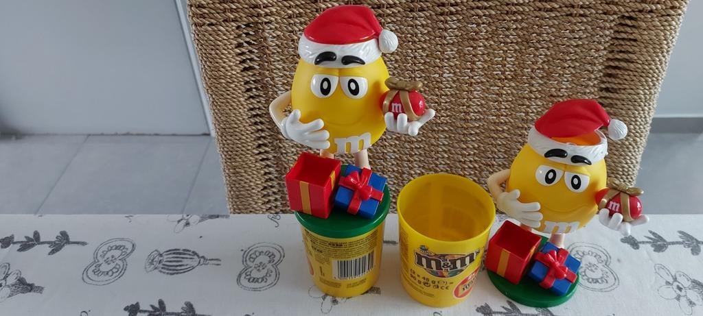 Distributeur, distributeur, distributeur M&M's en parfait ét, Enlèvement ou Envoi, Comme neuf, Ustensile