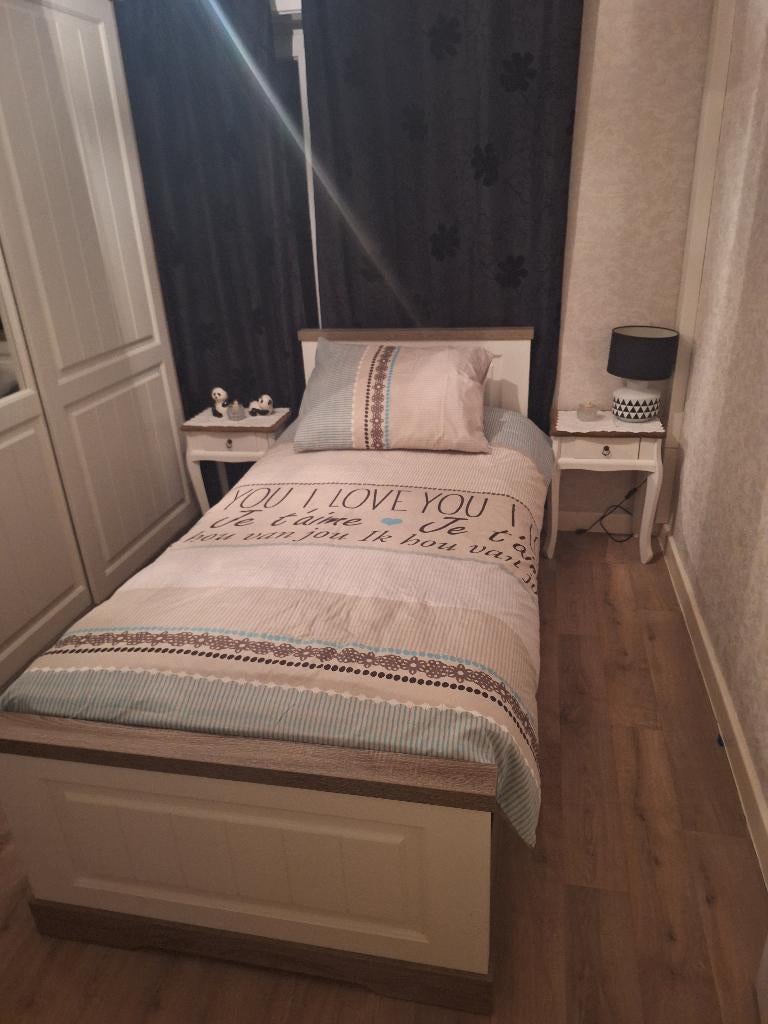 Éénpersoonsbed, Enlèvement, Neuf