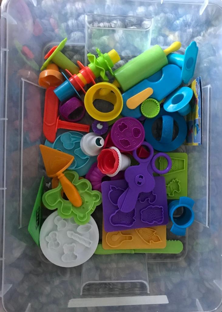 assortiment play doh, Kinderen en Baby's, Speelgoed | Educatief en Creatief, Zo goed als nieuw, Knutselen, Ophalen of Verzenden