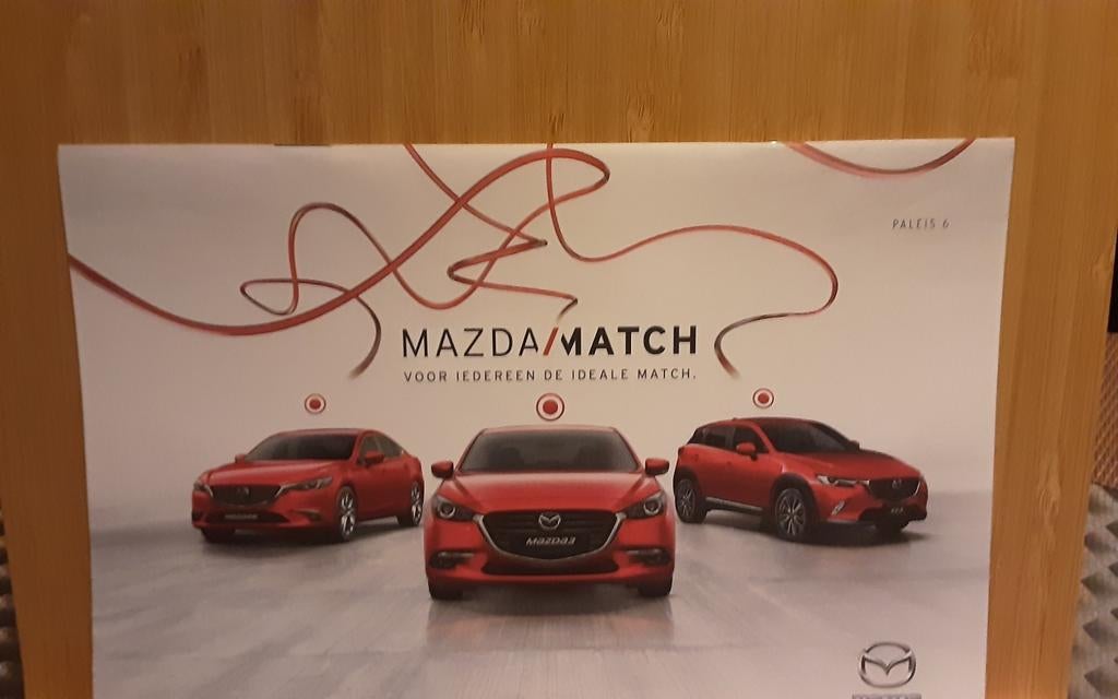 Mazda gamma brochure, Livres, Autos | Brochures & Magazines, Enlèvement ou Envoi, Comme neuf, Mazda