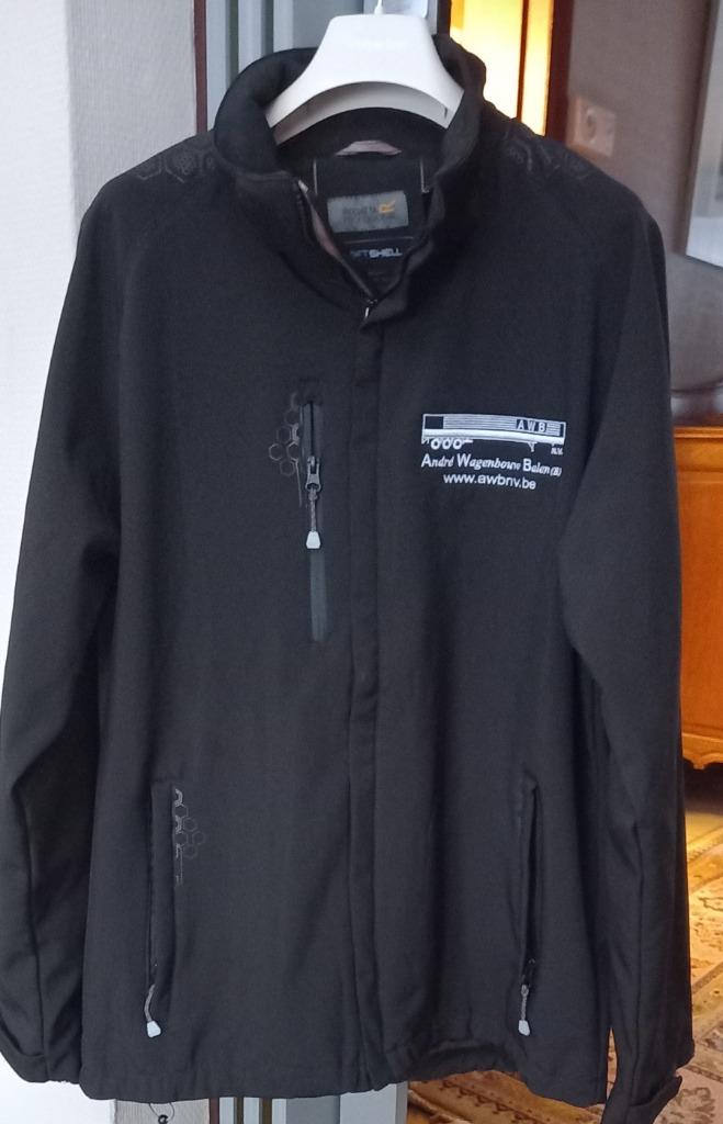 zwarte wind en waterdichte jas voor mannen  m.large  nieuw, Neuf, Enlèvement ou Envoi, Taille 52/54 (L), Regatta Professional