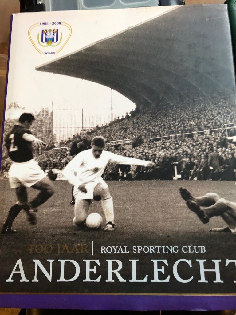 Boek 100 j Anderlecht, Ophalen, Diverse auteurs, Zo goed als nieuw, Overige sporten