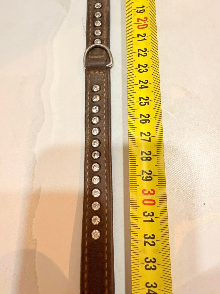 hondenhalsband met steentjes, Ophalen, Zo goed als nieuw
