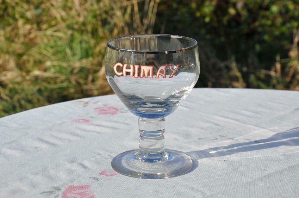 §  verre a chimay emaillé bord argenté 33 cl, Ophalen of Verzenden, Zo goed als nieuw, Glas of Glazen, Overige merken