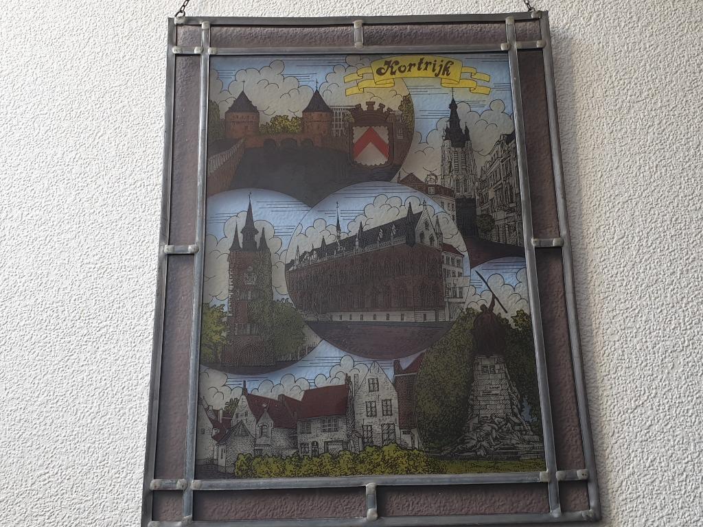 Cintre en vitrail Kortrijk, Collections, Enlèvement ou Envoi, Comme neuf, Panneau publicitaire