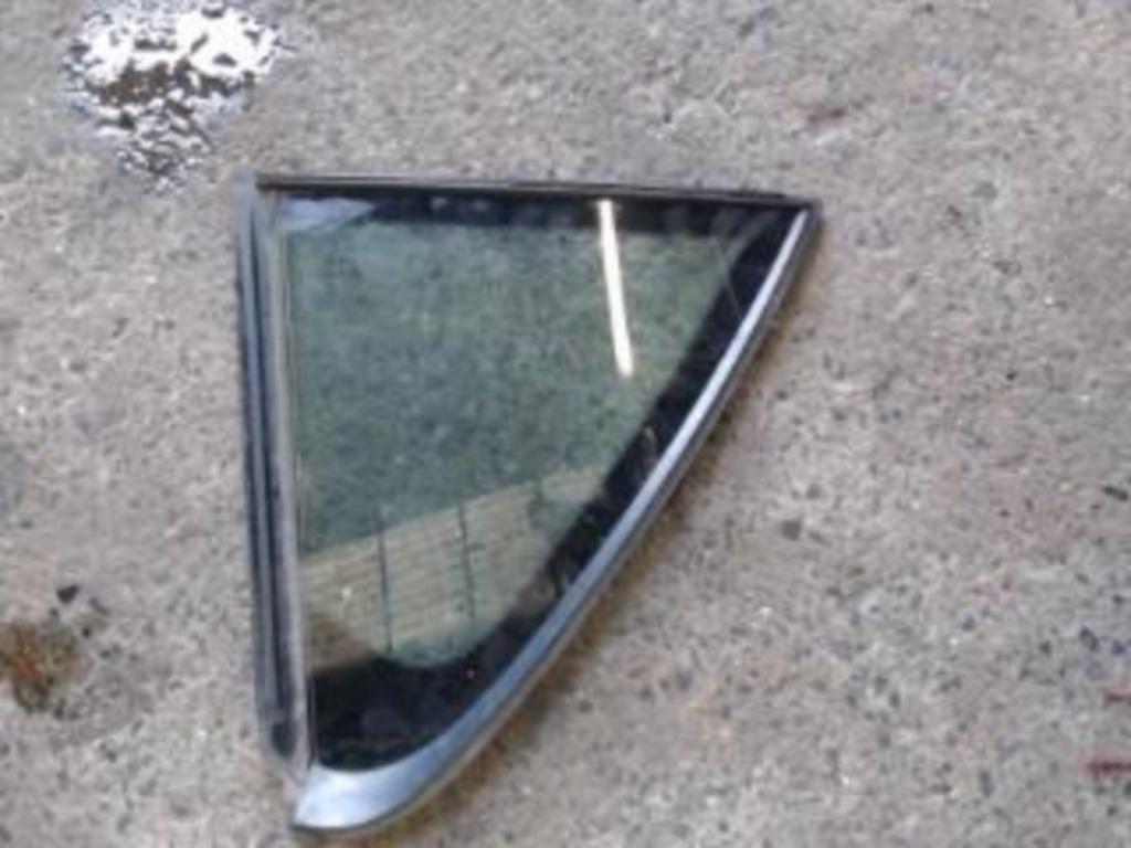 Déflecteur arrière gauche Mercedes  2007-2010 LP/14277, Ophalen of Verzenden, Gebruikt