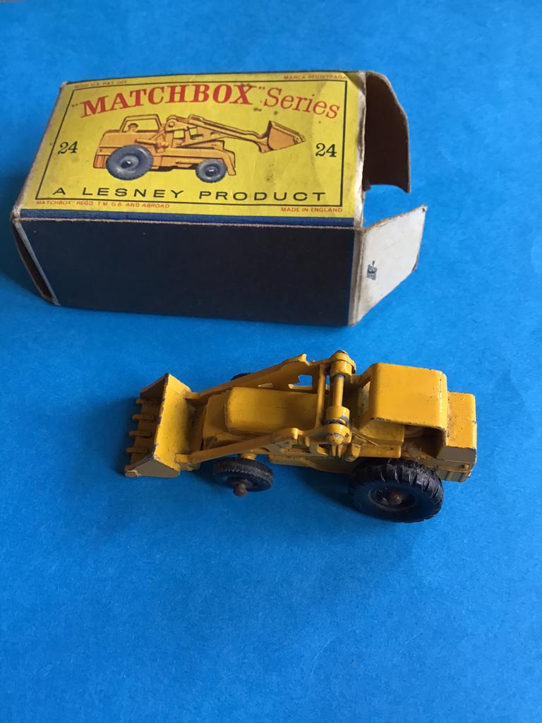Matchbox autoke ingoede staat met bandjes en met doosje, Ophalen, Gebruikt, Matchbox