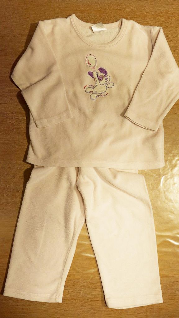 Pyjama velours stretch, état neuf, 2 ans (92), Enlèvement ou Envoi, Comme neuf, Garçon ou Fille, Vêtements de nuit ou Sous-vêtements