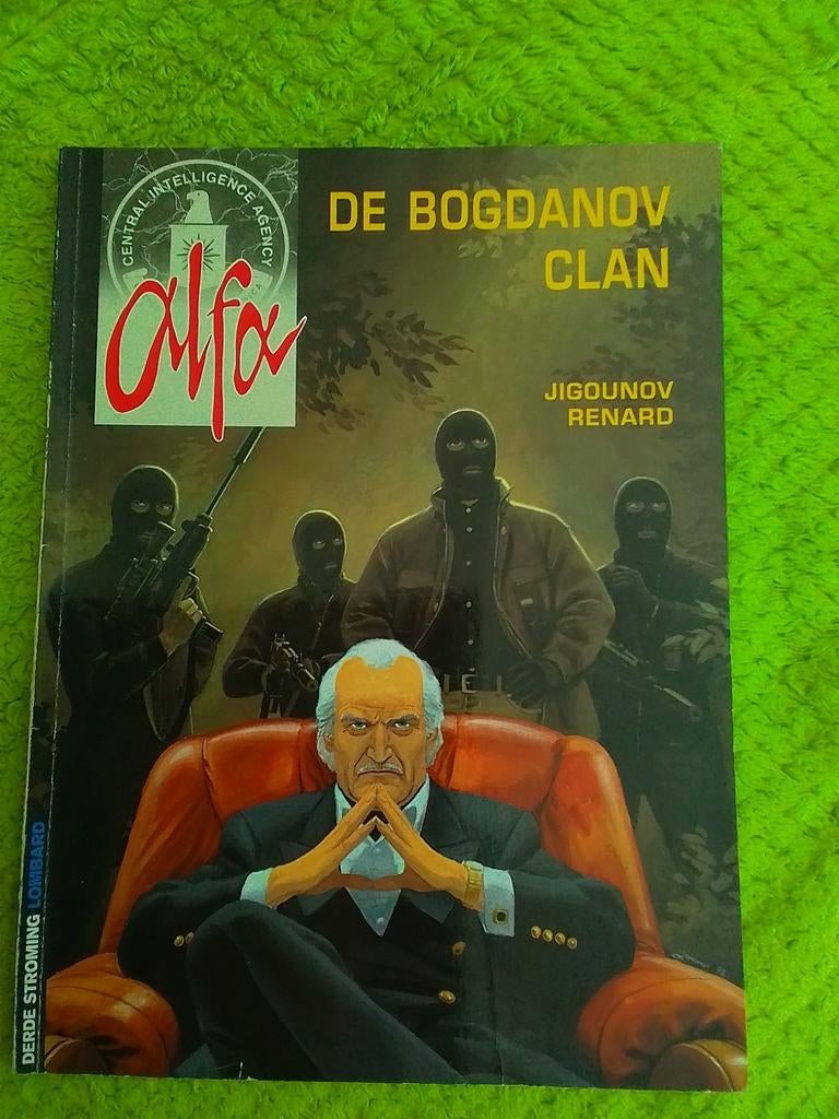 Alfa  de bogdanov clan sc, Boeken, Ophalen of Verzenden, Gelezen